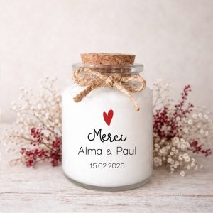 Bougie parfumée personnalisée avec inscription Merci et cœur rouge, cadeau invité de mariage ou baptême, pot en verre avec bouchon en liège, fabriquée à la main en France.