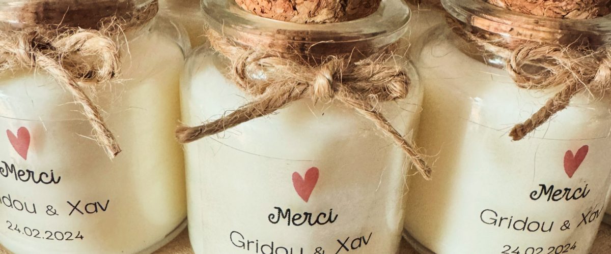 Bougies personnalisées mariage Gridou et Xav, cadeaux invités élégants